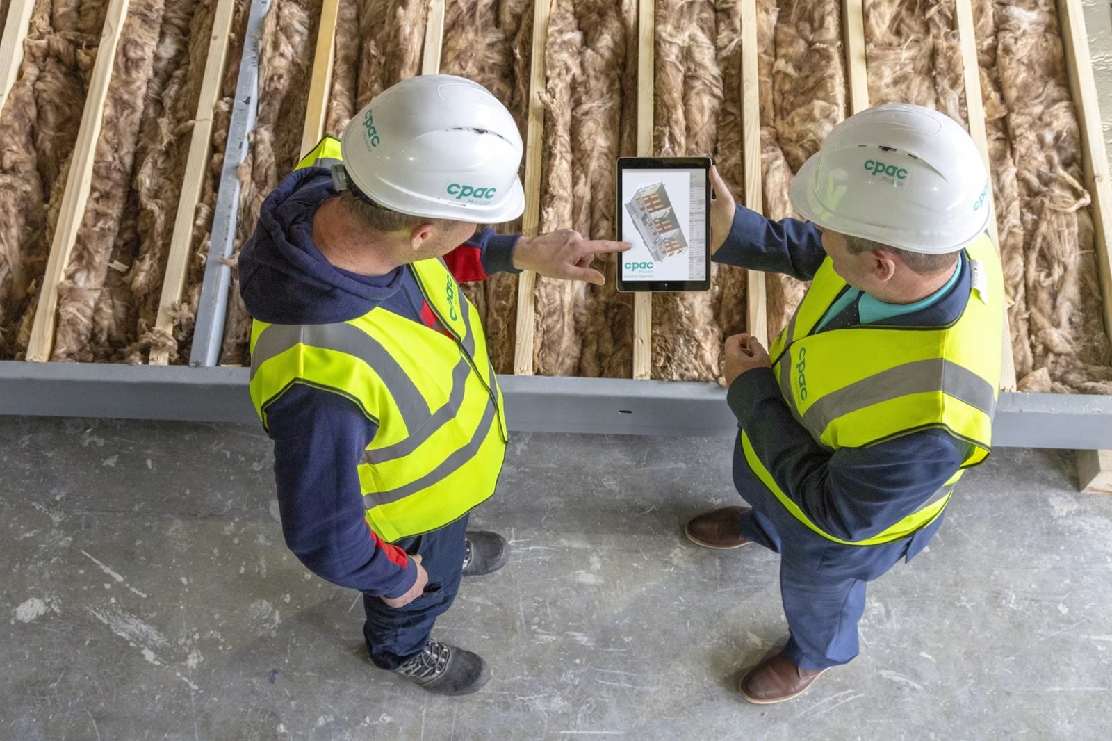 ezClocker key features for contractors